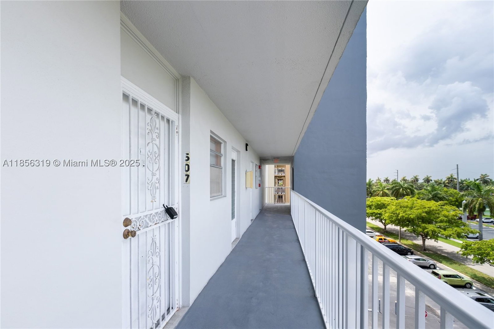 Real estate property located at 619 14th Ave #507, Broward, Meadowbrook Towers Condo E, Hallandale Beach, FL
