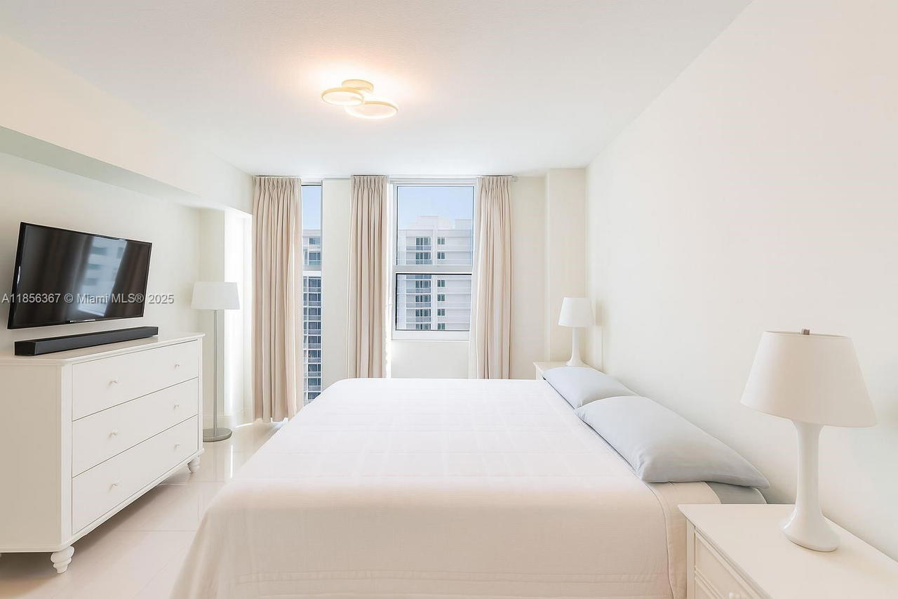 Real estate property located at 9201 Collins Ave #624, Miami-dade, The Waverly At Surfside B, Surfside, FL