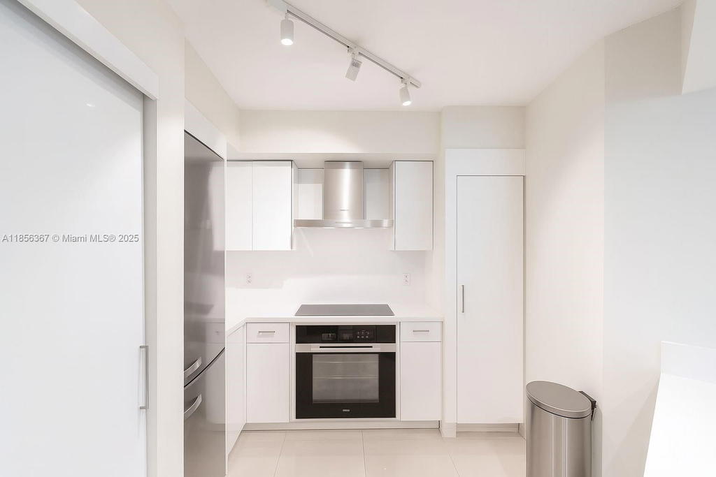 Real estate property located at 9201 Collins Ave #624, Miami-dade, The Waverly At Surfside B, Surfside, FL