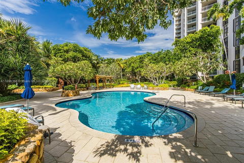 Real estate property located at 2000 Towerside Ter #406, Miami-dade, Towers Of Quayside Condo, Miami, FL