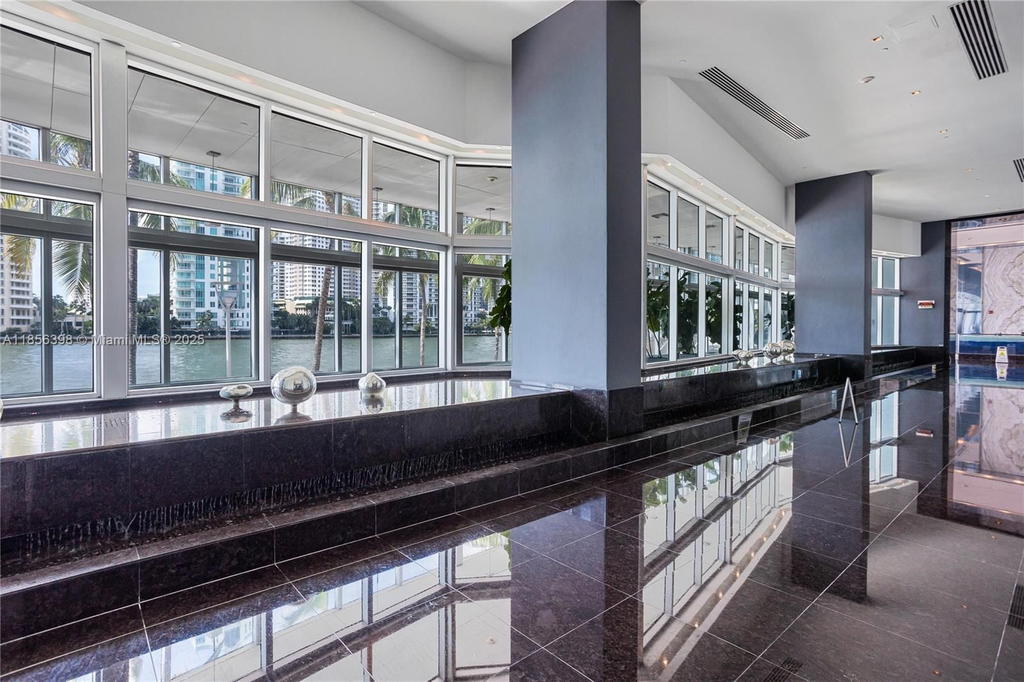 Real estate property located at 335 Biscayne Blvd LPH-00, Miami-dade, One Miami East Condo, Miami, FL