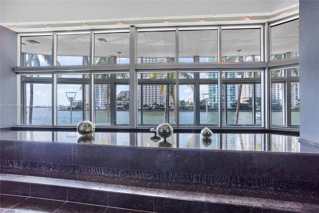Real estate property located at 335 Biscayne Blvd LPH-00, Miami-dade, One Miami East Condo, Miami, FL