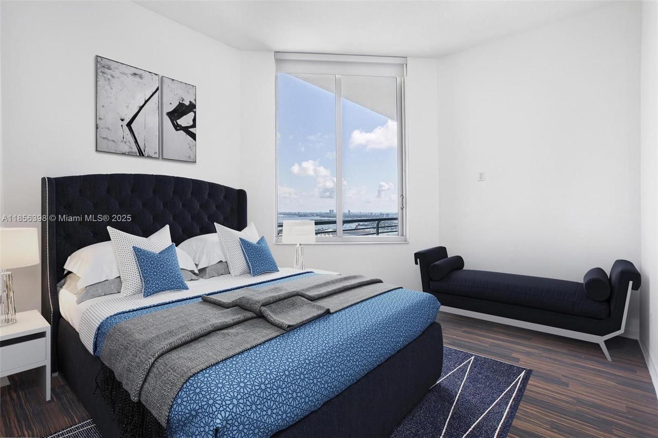 Real estate property located at 335 Biscayne Blvd LPH-00, Miami-dade, One Miami East Condo, Miami, FL