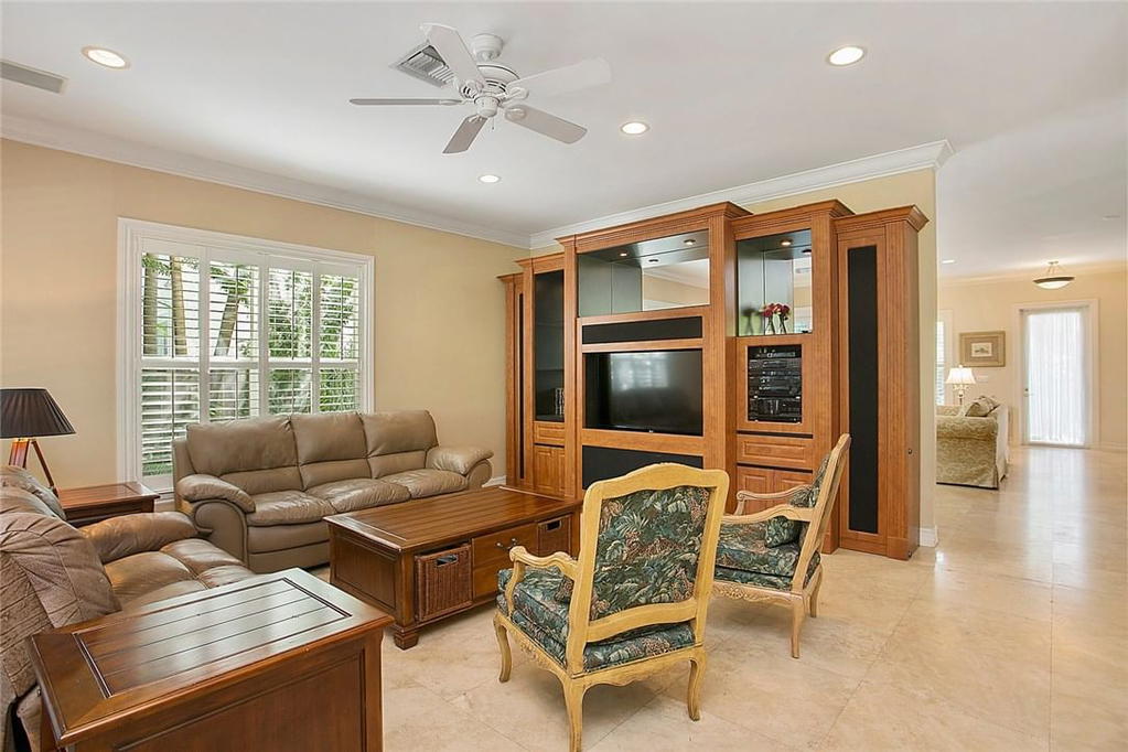 Real estate property located at 2899 Collins Ave #1420, Miami-dade, Triton Tower Condo, Miami Beach, FL