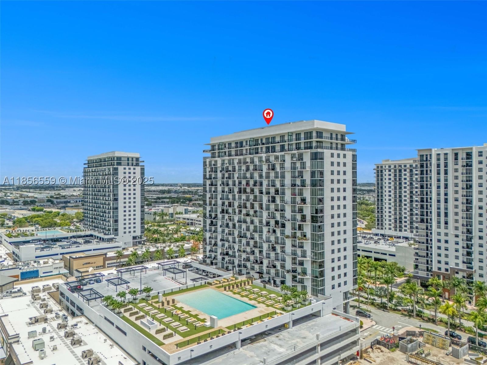 Real estate property located at 5252 85th Ave #1103, Miami-dade, 5252 Paseo Condo, Doral, FL