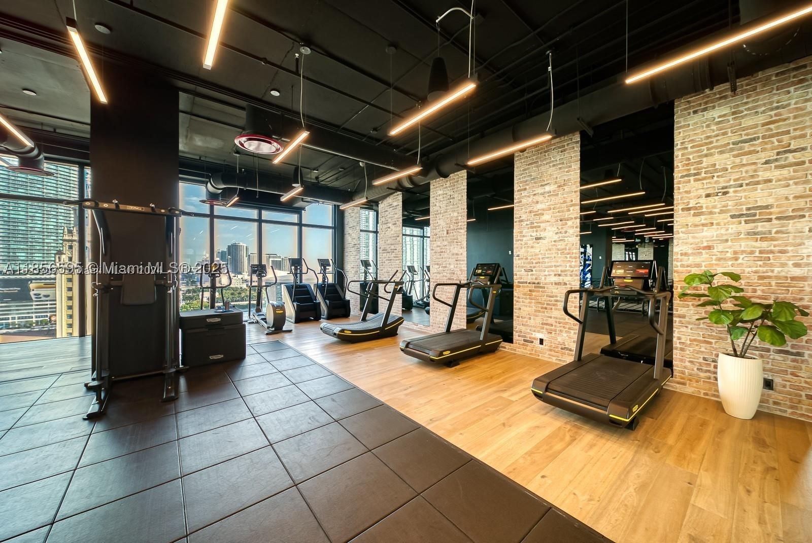 Real estate property located at 398 5th St #4415, Miami-dade, 398 Ne 5th Street Condo, Miami, FL