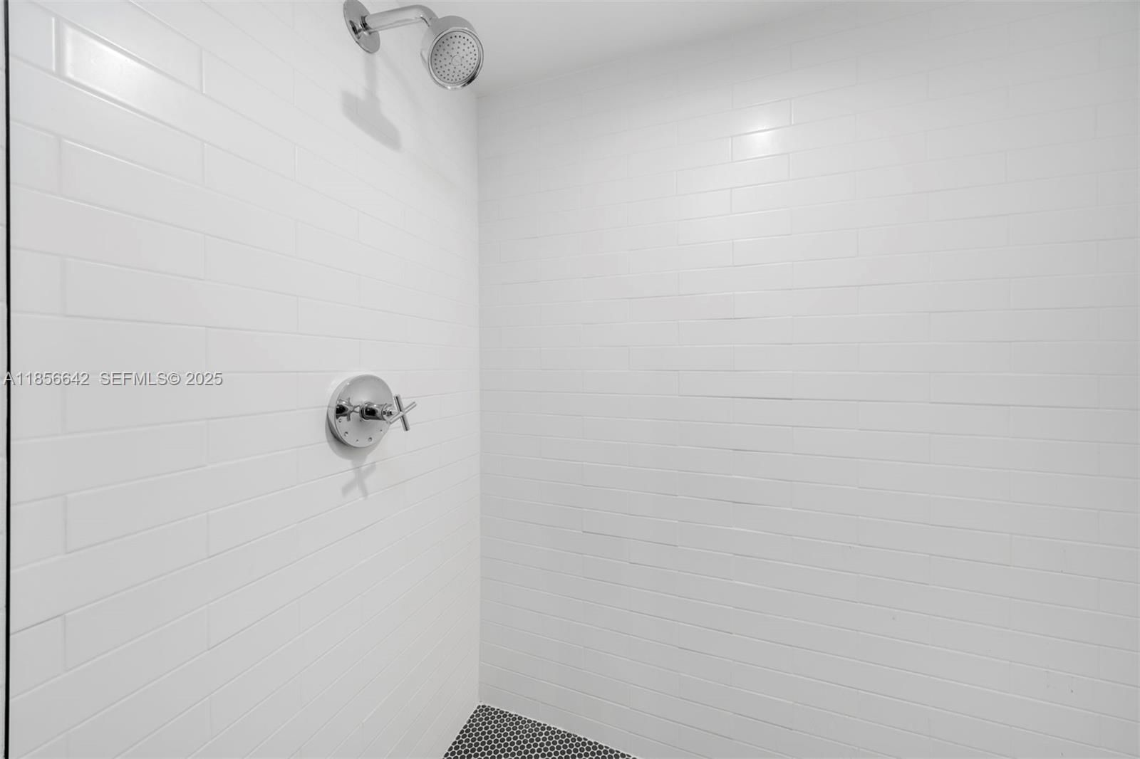 Real estate property located at 435 21st St #103, Miami-dade, Artecity Governor Condo, Miami Beach, FL