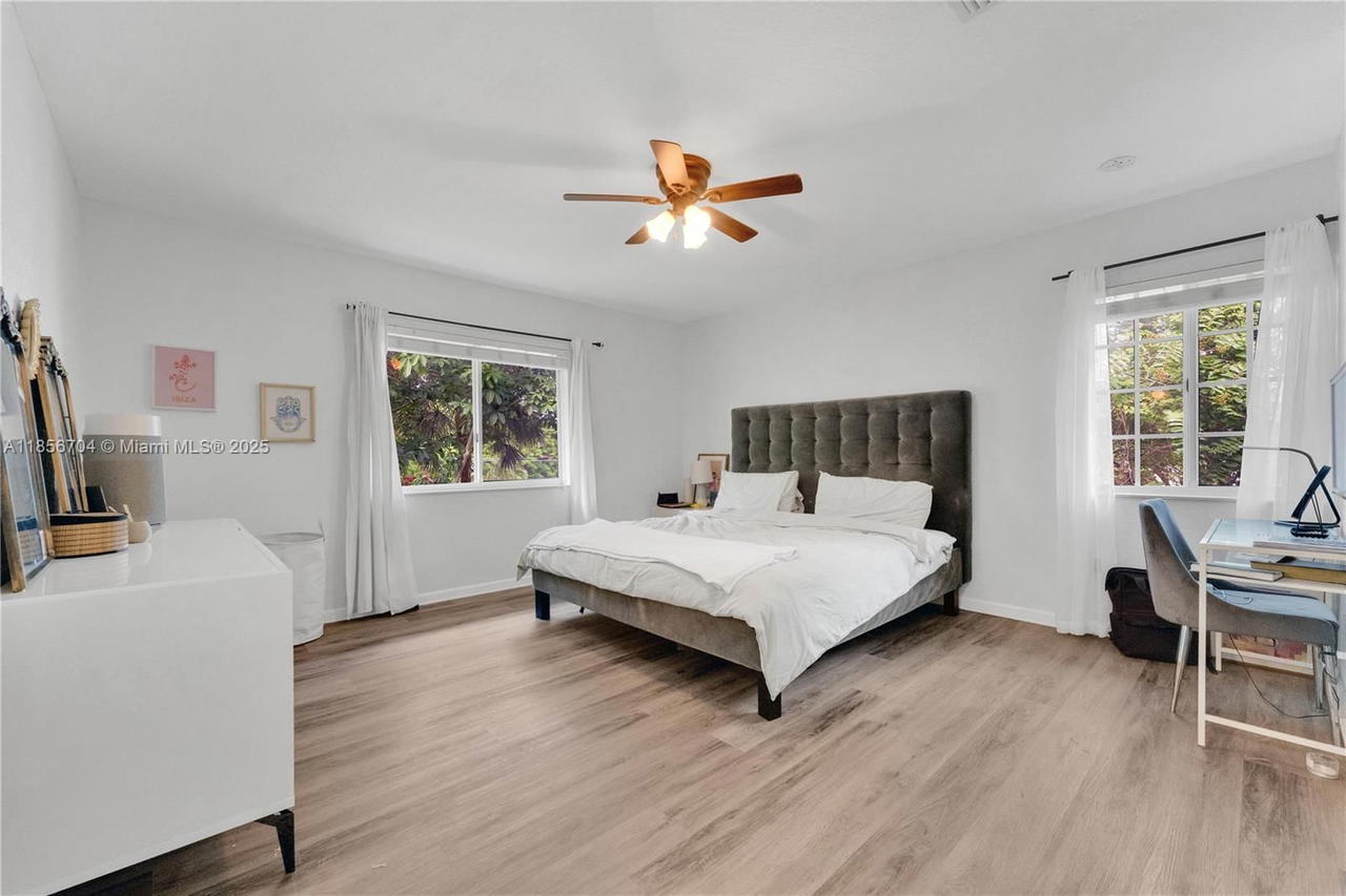Real estate property located at 8080 27th St, Broward, Aragon Sec One, Sunrise, FL