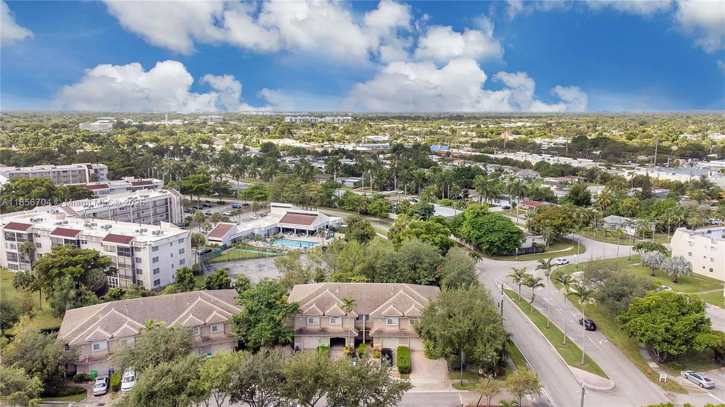 Real estate property located at 8080 27th St, Broward, Aragon Sec One, Sunrise, FL