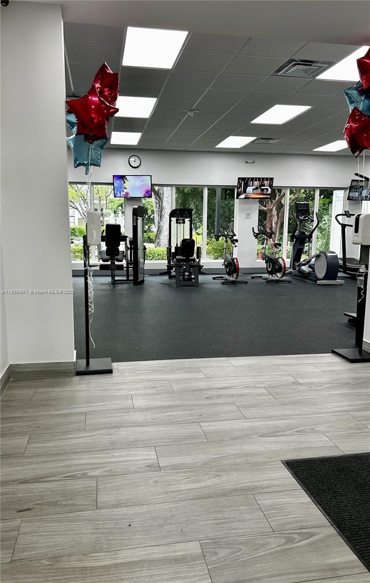 Real estate property located at 16919 Bay Rd #206, Miami-dade, Plaza Of Americas Condo P, Sunny Isles Beach, FL