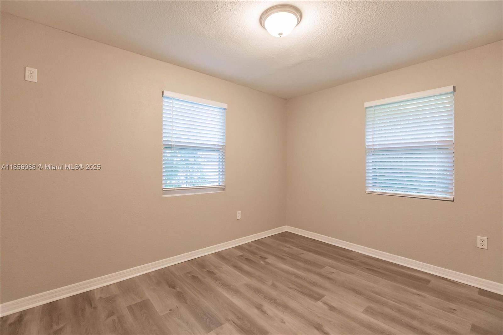 Real estate property located at 7603 Penny Ln, St Lucie, Lakewood Park Unit 7, Fort Pierce, FL