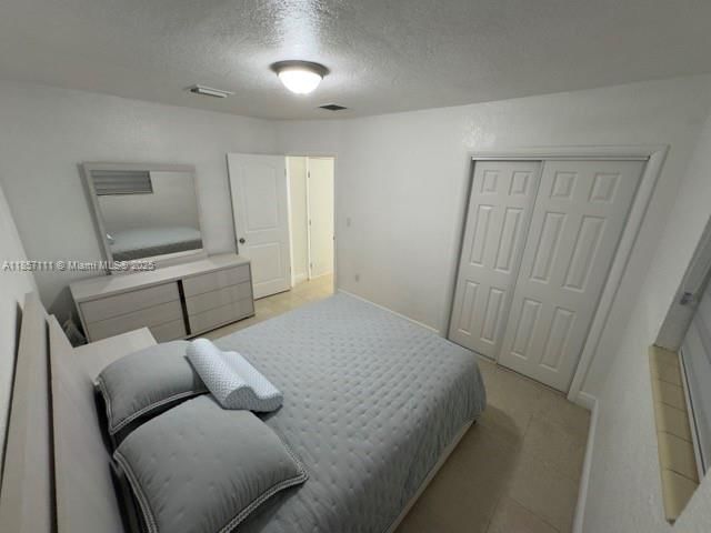 Real estate property located at 4864 8th Ln, Miami-dade, Ingleside Park Rev, Hialeah, FL