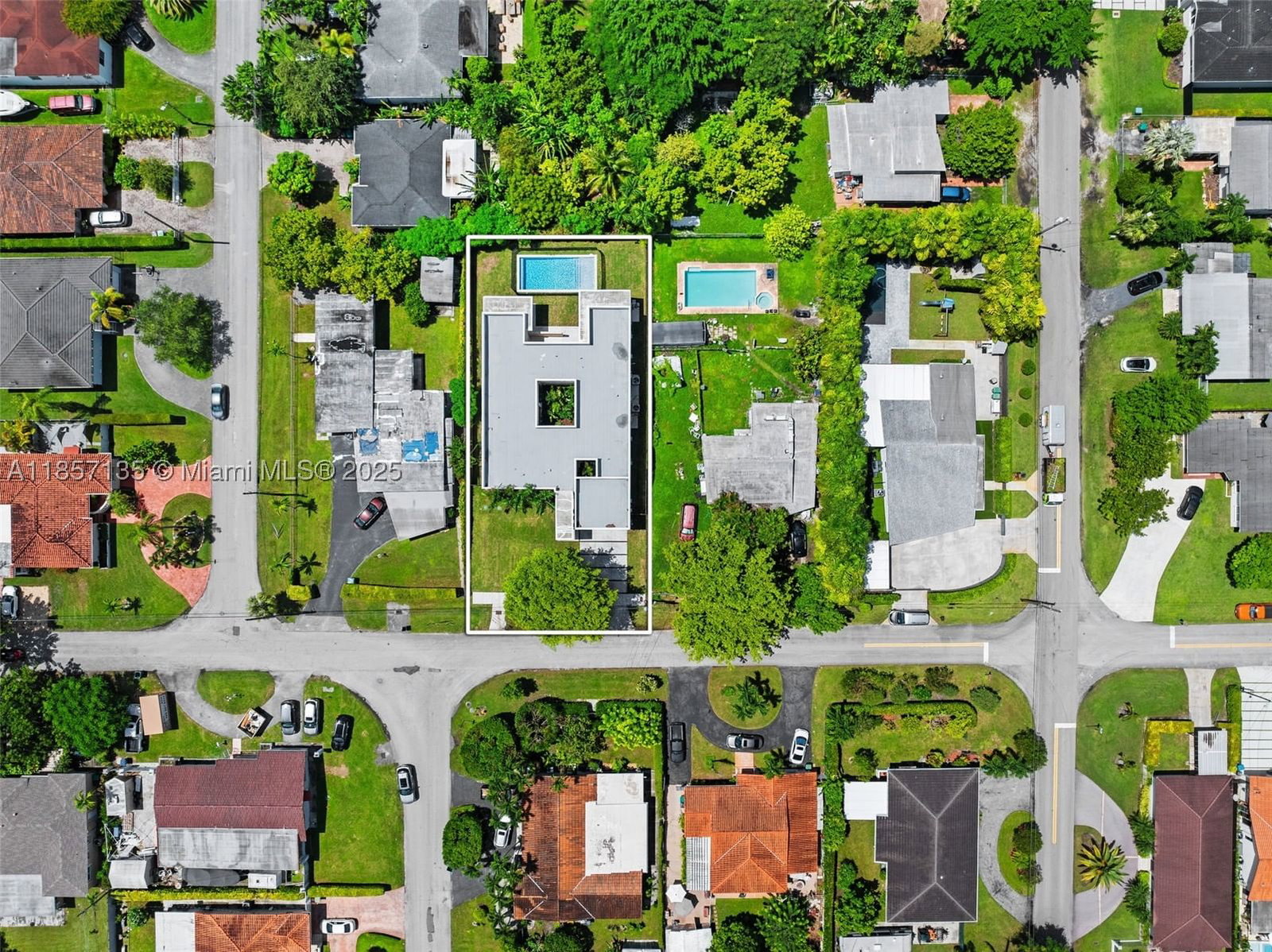 Real estate property located at 2940 63rd Ave, Miami-dade, Coral Villas Rev, Miami, FL