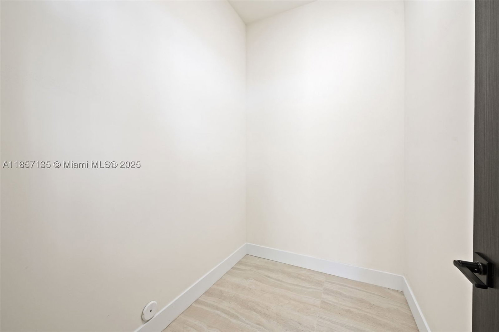 Real estate property located at 2940 63rd Ave, Miami-dade, Coral Villas Rev, Miami, FL