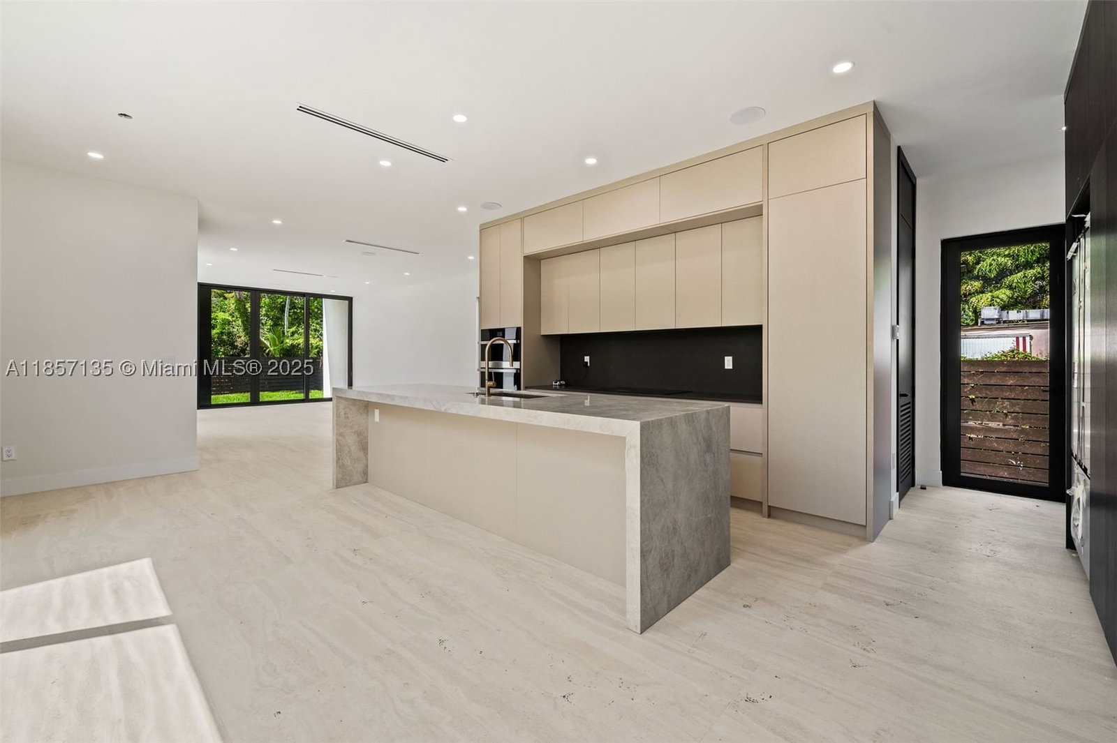 Real estate property located at 2940 63rd Ave, Miami-dade, Coral Villas Rev, Miami, FL