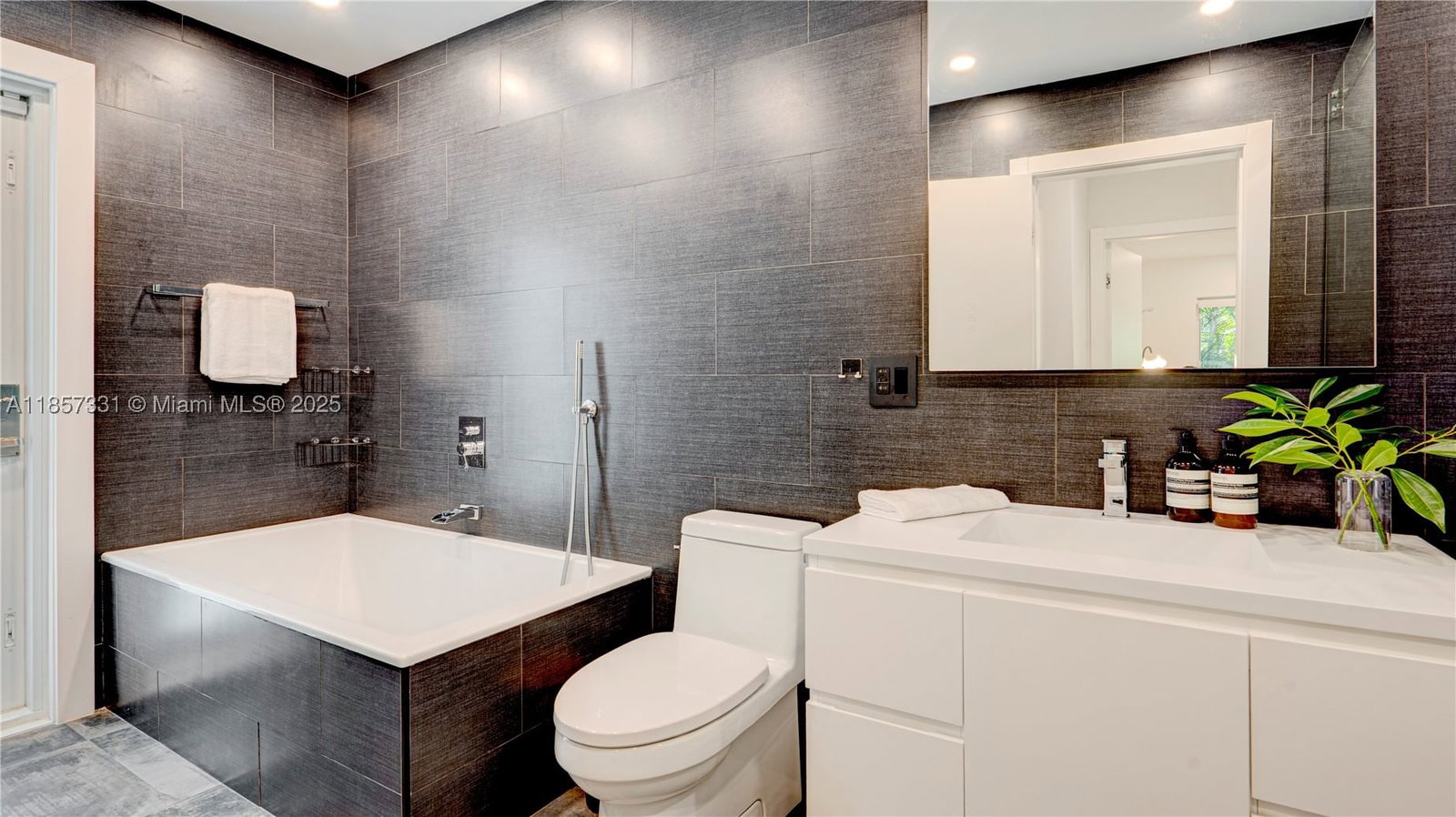 Real estate property located at 1090 92nd St, Miami-dade, Miami Shores, Miami Shores, FL