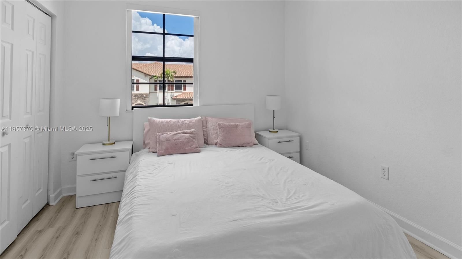Real estate property located at 8877 35th Ave, Miami-dade, Bellagio Villas, Hialeah, FL
