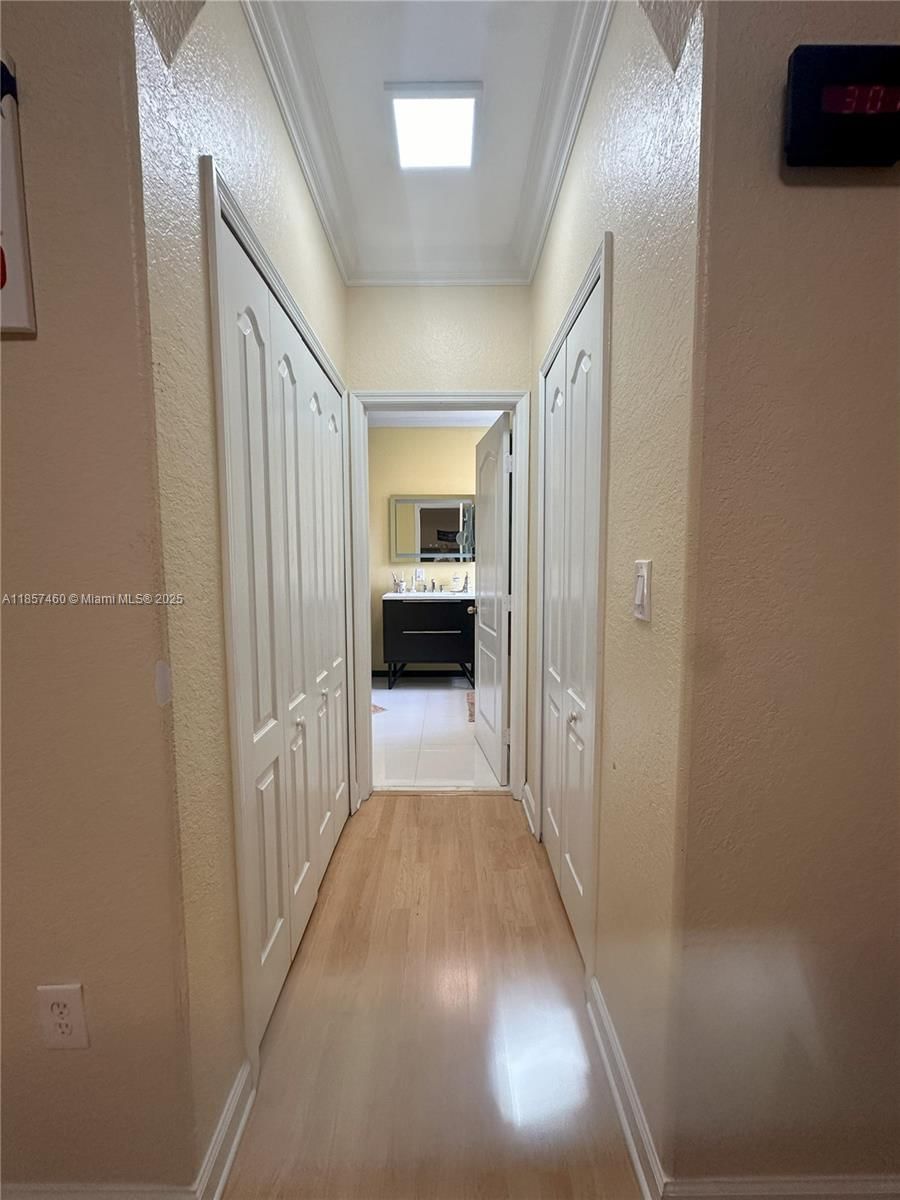 Real estate property located at 4032 154th Ct, Miami-dade, Ponce Estates Sec 1, Miami, FL