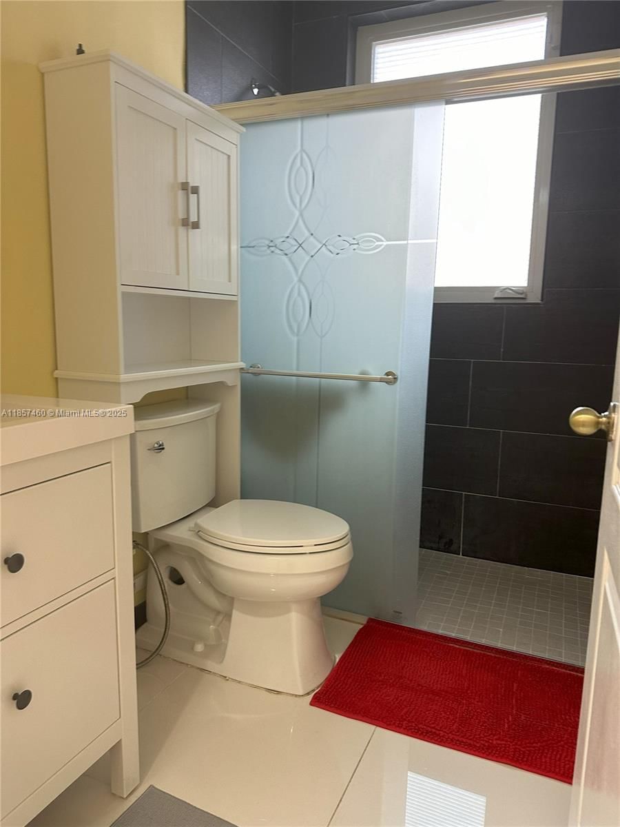 Real estate property located at 4032 154th Ct, Miami-dade, Ponce Estates Sec 1, Miami, FL
