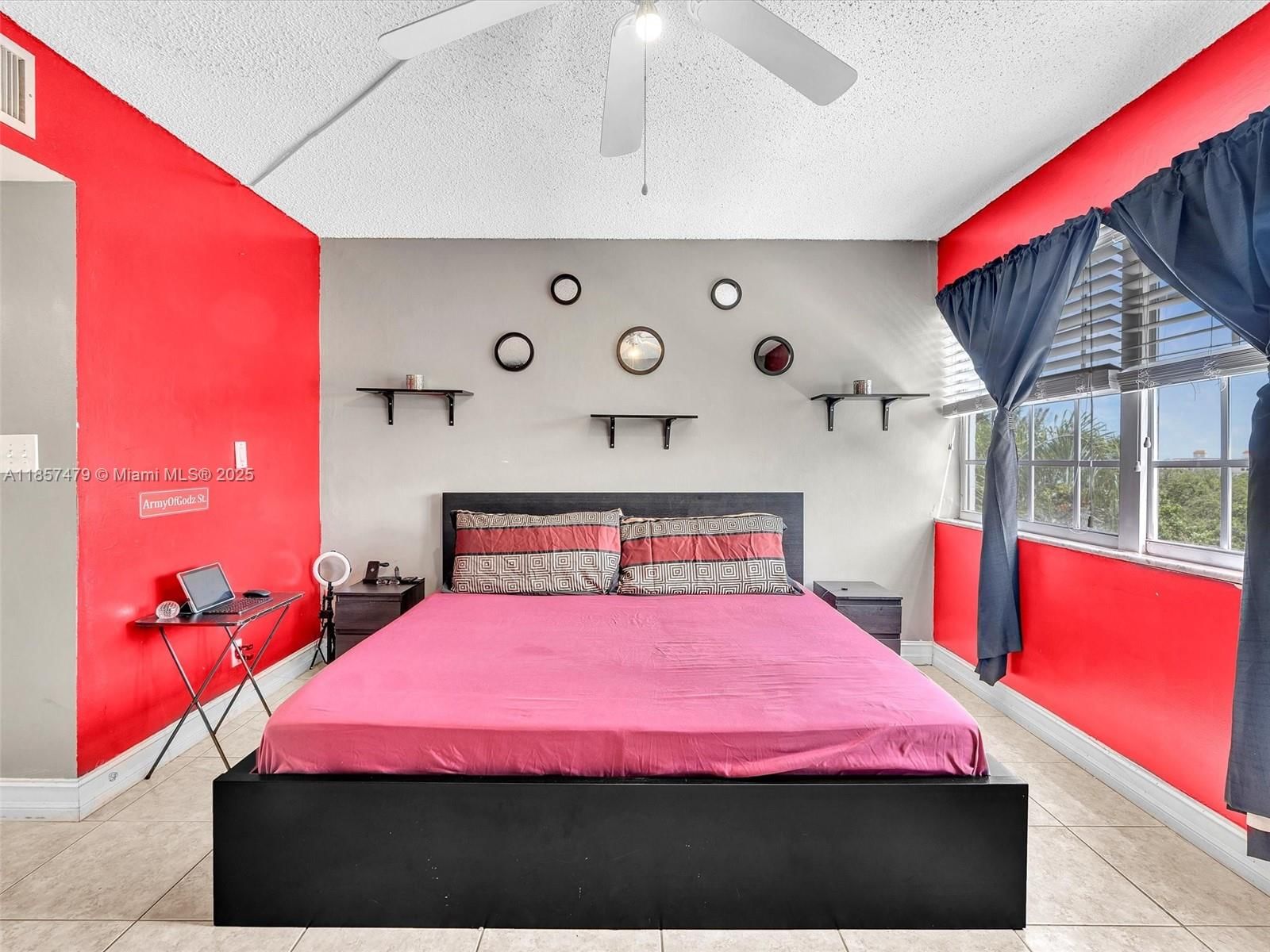 Real estate property located at 3301 Spanish Moss Ter #417, Broward, Lakes Of Inverrary Condo, Lauderhill, FL