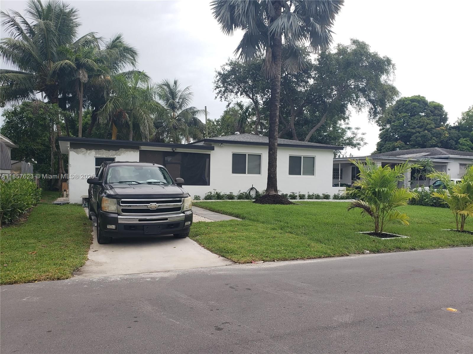 Real estate property located at 270 162nd St, Miami-dade, Fulford Highlands Second, Miami, FL