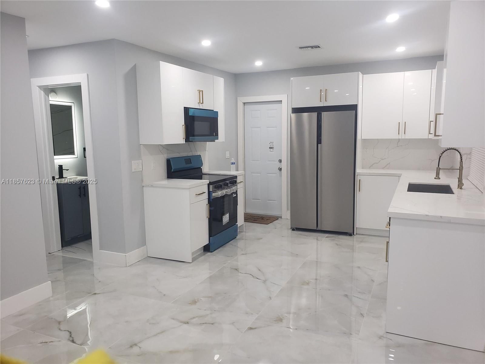 Real estate property located at 270 162nd St, Miami-dade, Fulford Highlands Second, Miami, FL