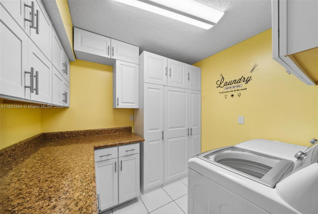 Real estate property located at 4970 Sabal Palm Blvd #403, Broward, Lakes Of Carriage Hills, Tamarac, FL