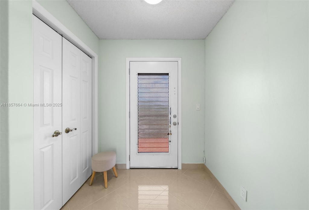 Real estate property located at 4970 Sabal Palm Blvd #403, Broward, Lakes Of Carriage Hills, Tamarac, FL