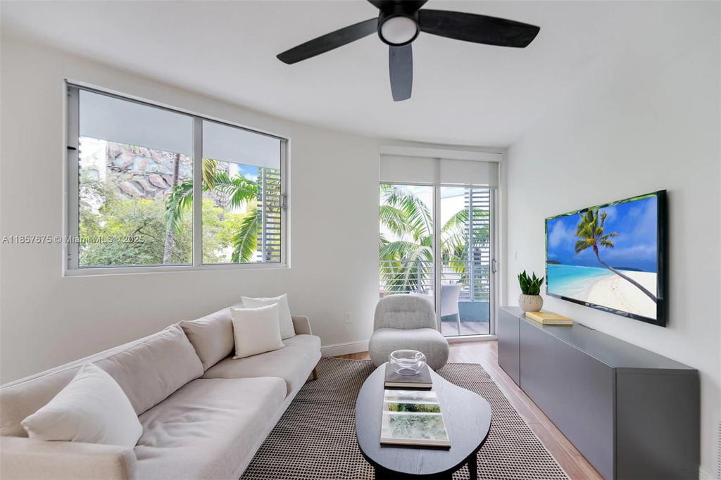 Real estate property located at 3339 Virginia Street #301, Miami-dade, Lofts At Mayfair Condo, Miami, FL