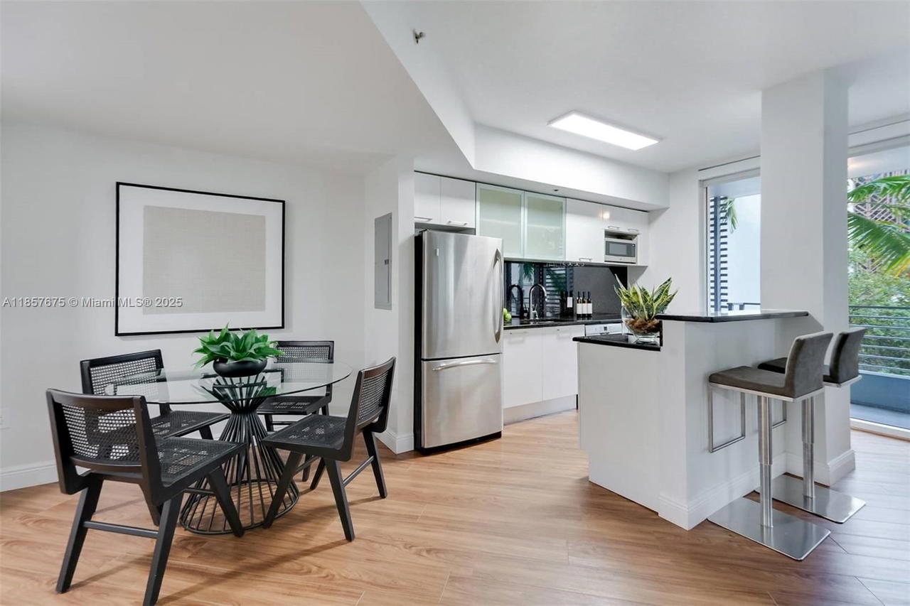 Real estate property located at 3339 Virginia Street #301, Miami-dade, Lofts At Mayfair Condo, Miami, FL