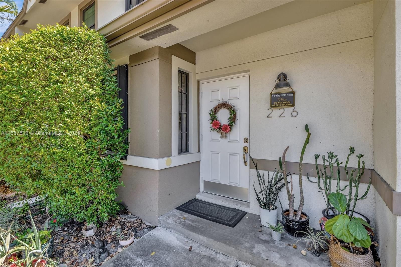 Real estate property located at 226 City View Drive, Broward, City View Townhomes, Fort Lauderdale, FL