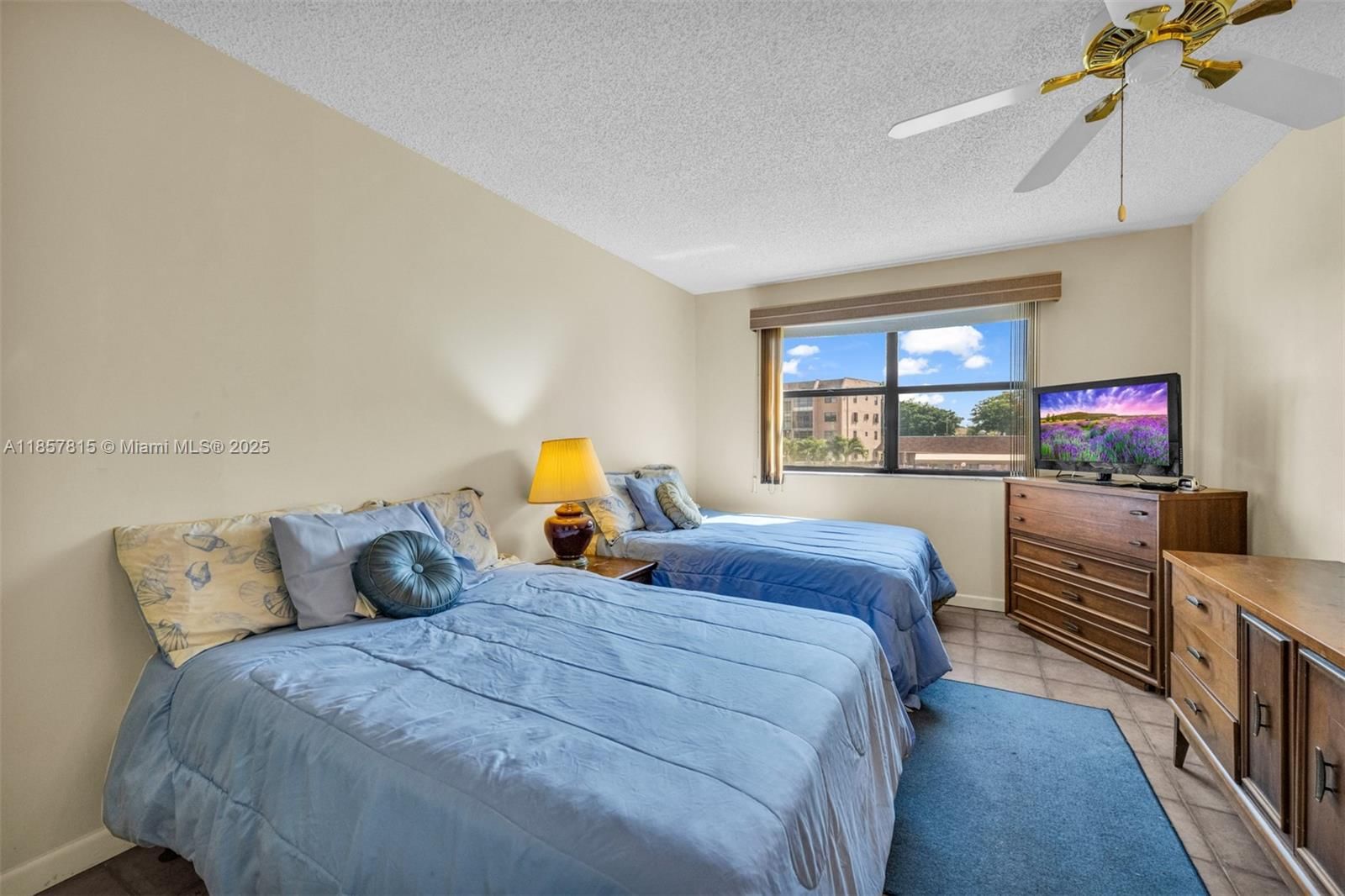 Real estate property located at 10444 30th Ct #204, Broward, Sunrise Lakes 165 Condo, Sunrise, FL