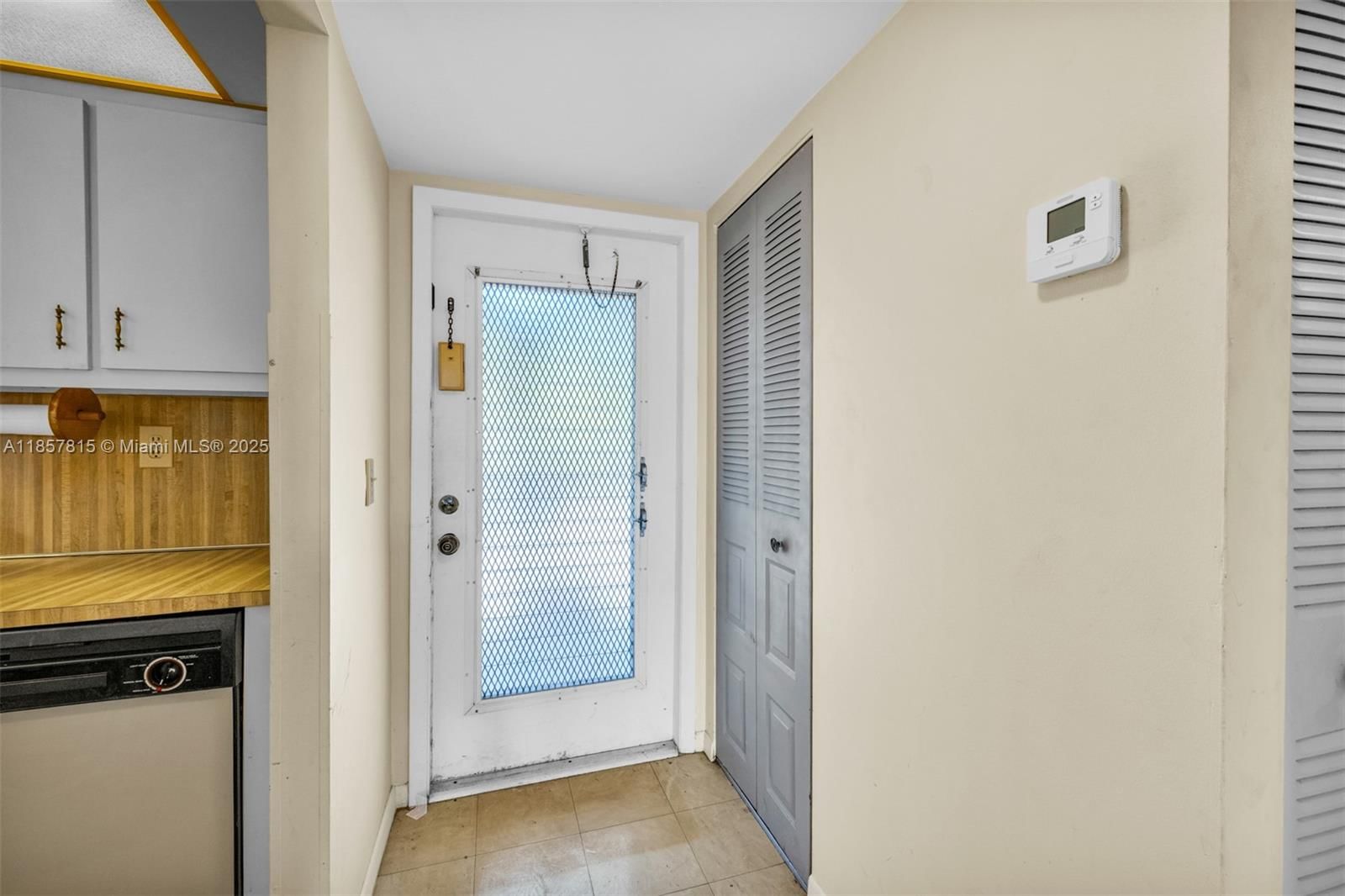 Real estate property located at 10444 30th Ct #204, Broward, Sunrise Lakes 165 Condo, Sunrise, FL