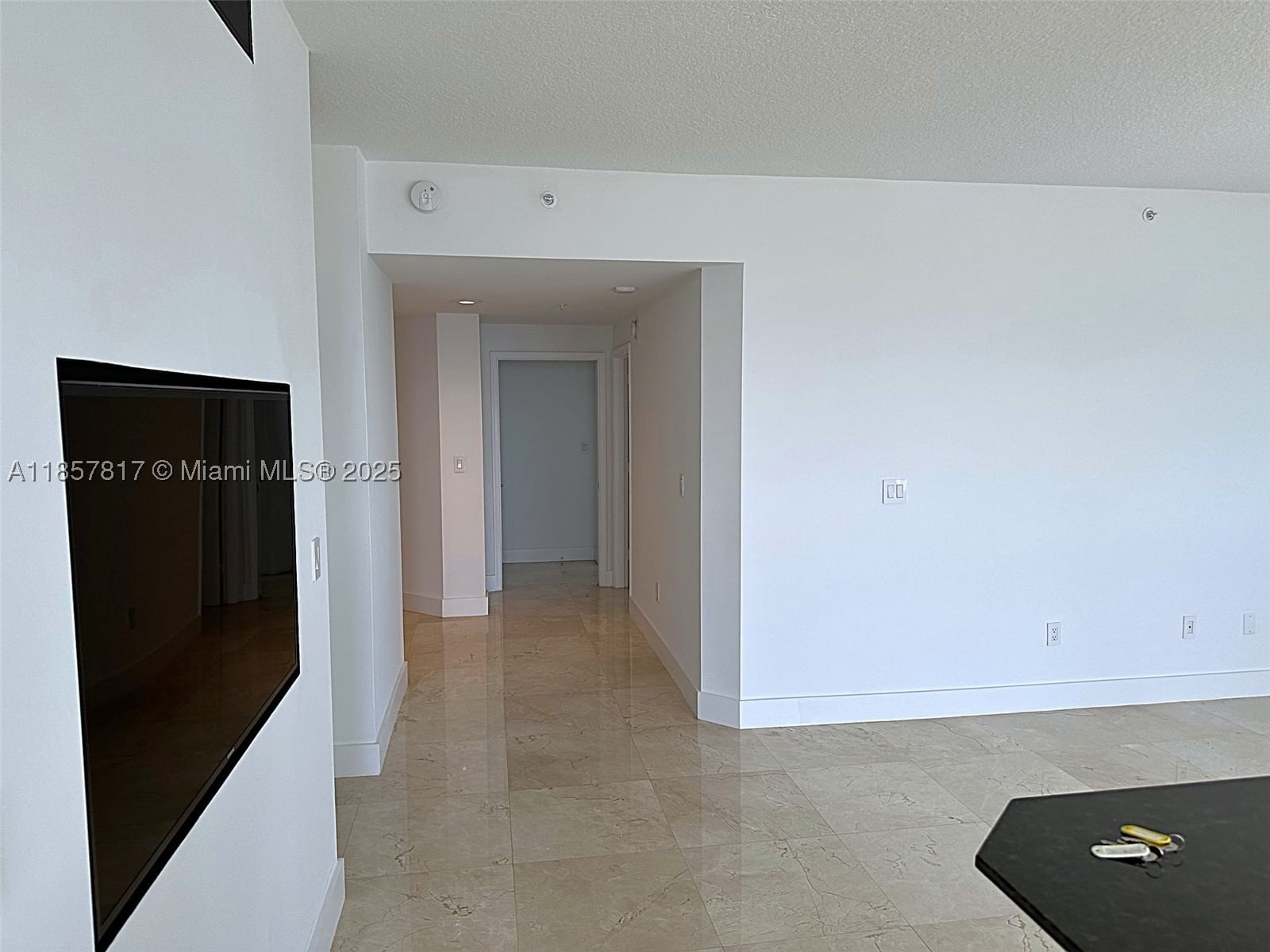 Real estate property located at 2080 Ocean Drive MPH12, Broward, 2080 Ocean Drive Condo, Hallandale Beach, FL