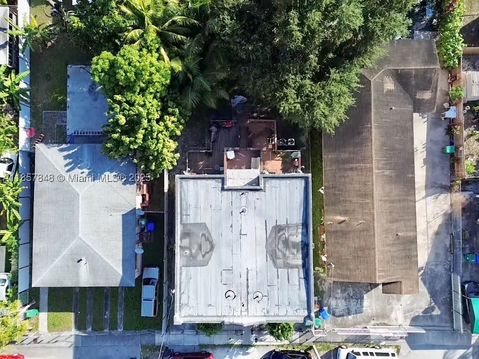 Real estate property located at 1376 35th St, Miami-dade, West End Park Amd Pl, Miami, FL