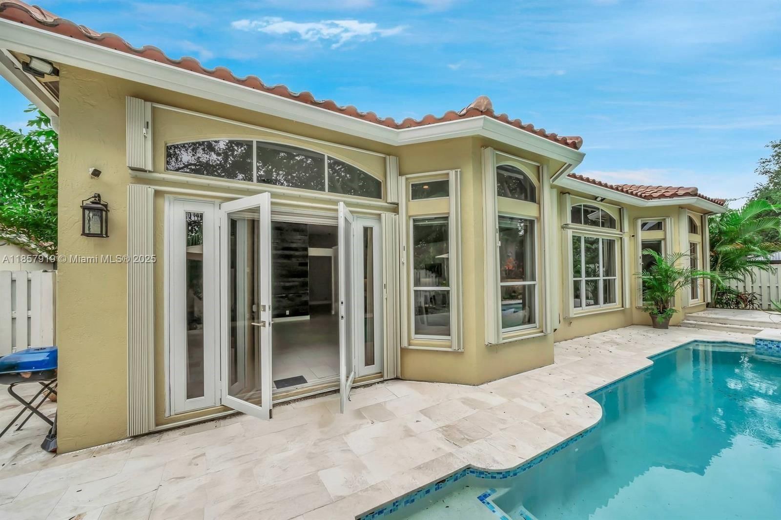 Real estate property located at 5323 34th Way, Broward, Banyan Oakridge Plat, Hollywood, FL