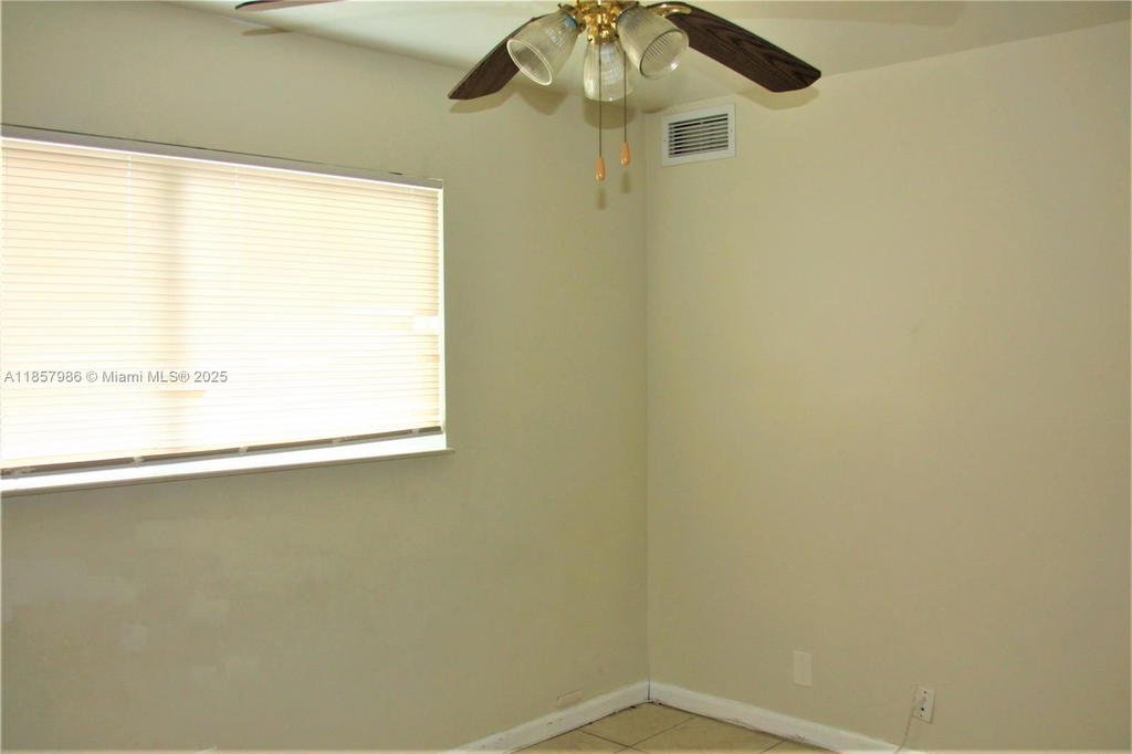 Real estate property located at 2922 55th Ave #2B, Broward, Stonebridge Gardens Secti, Lauderhill, FL