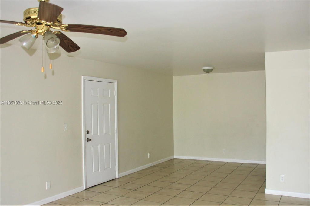 Real estate property located at 2922 55th Ave #2B, Broward, Stonebridge Gardens Secti, Lauderhill, FL