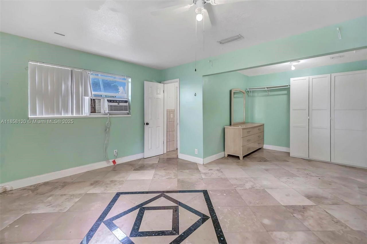 Real estate property located at 5520 Johnson St, Broward, Hollywood Hills, Hollywood, FL