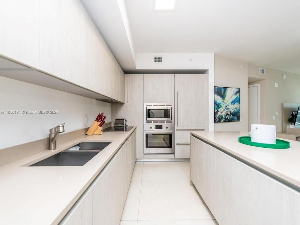 Real estate property located at 4111 Ocean Dr #2607, Broward, Lyfe Hyde, Hollywood, FL