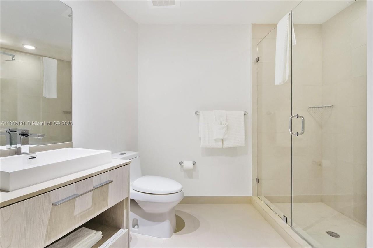 Real estate property located at 4111 Ocean Dr #2607, Broward, Lyfe Hyde, Hollywood, FL