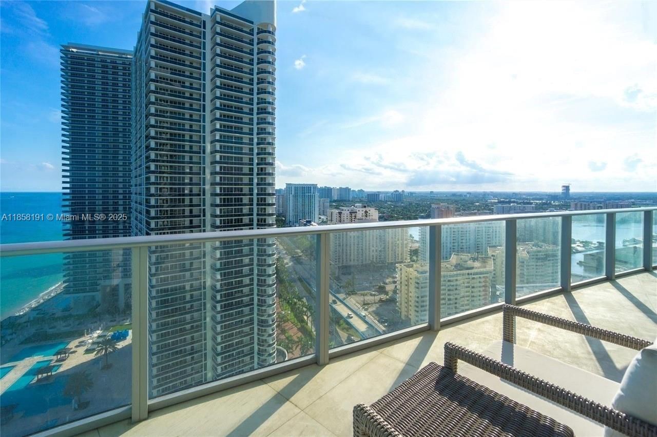Real estate property located at 4111 Ocean Dr #2607, Broward, Lyfe Hyde, Hollywood, FL