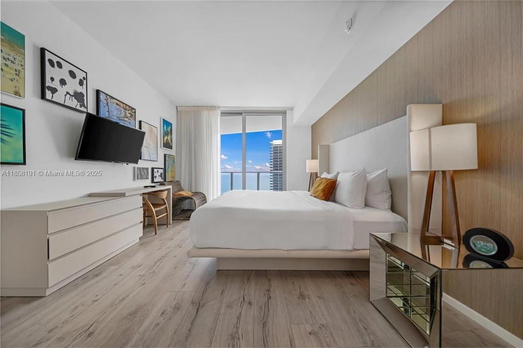 Real estate property located at 4111 Ocean Dr #2607, Broward, Lyfe Hyde, Hollywood, FL