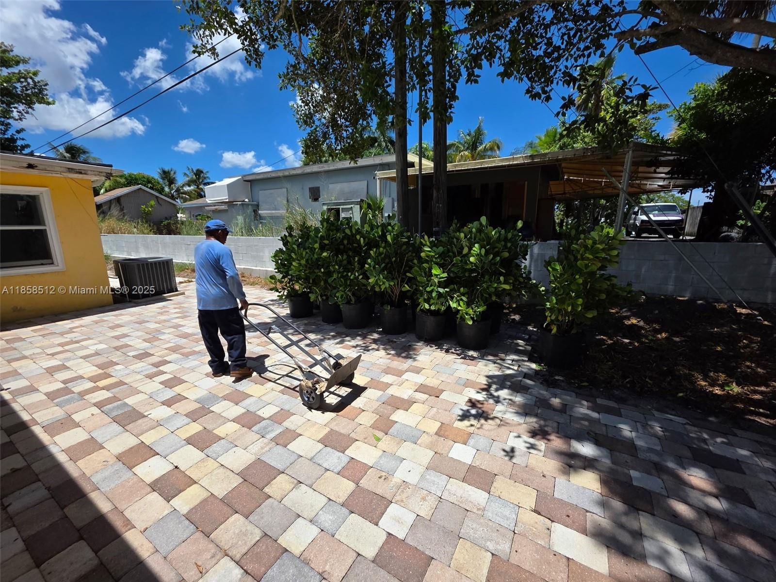 Real estate property located at 1803 Service Rd, Palm Beach, Juno Terr, North Palm Beach, FL