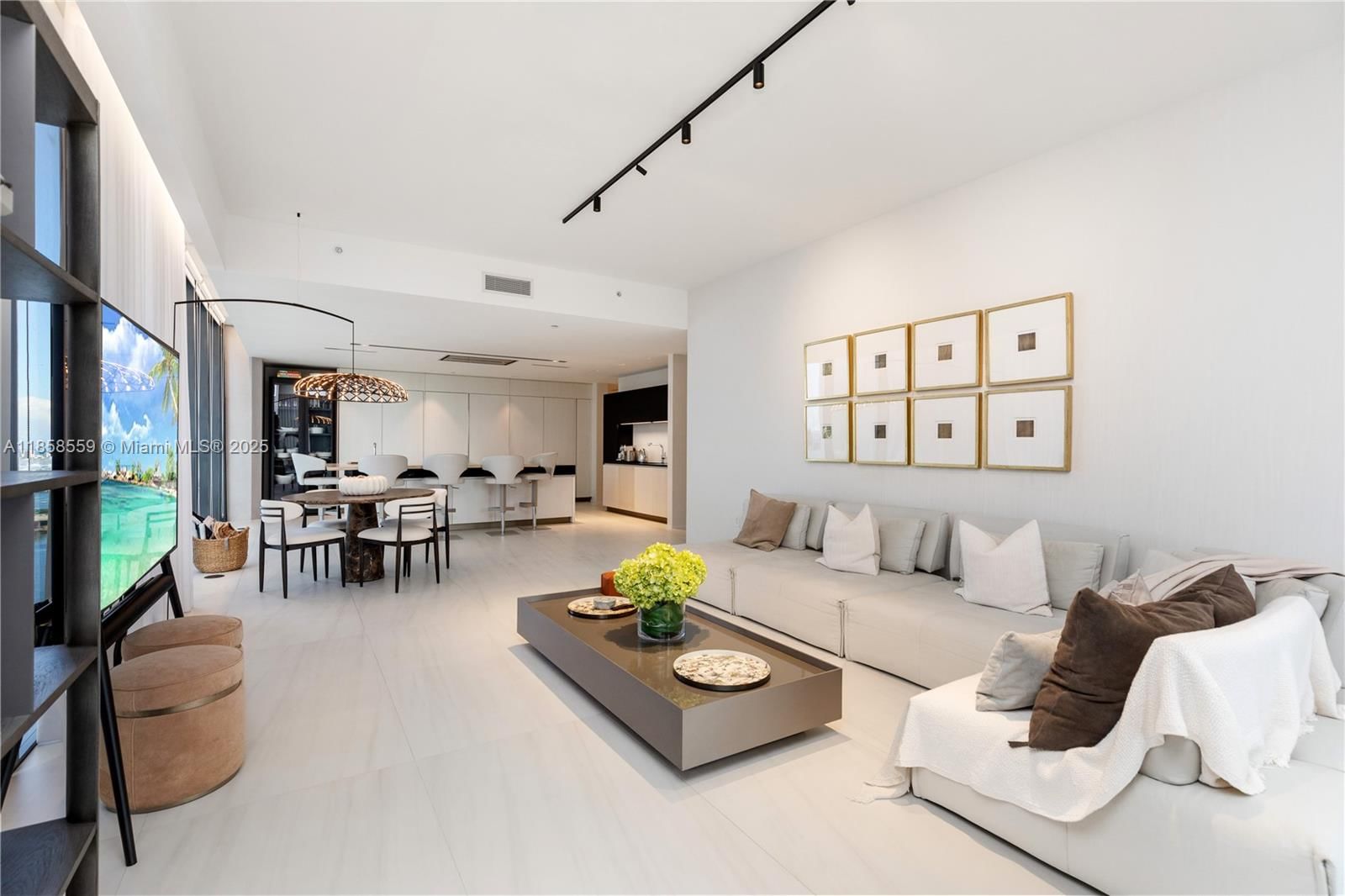Real estate property located at 1000 Biscayne Blvd #3502, Miami-dade, One Thousand Museum Condo, Miami, FL