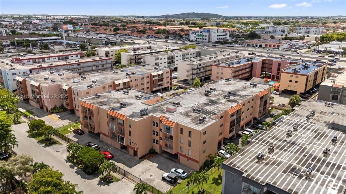 Real estate property located at 6190 19th Ave #202, Miami-dade, Morada No 1 Condo, Hialeah, FL
