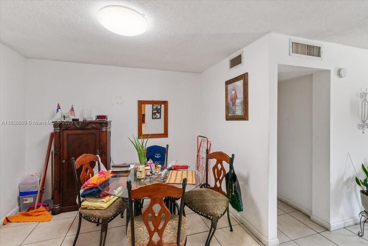 Real estate property located at 6190 19th Ave #202, Miami-dade, Morada No 1 Condo, Hialeah, FL