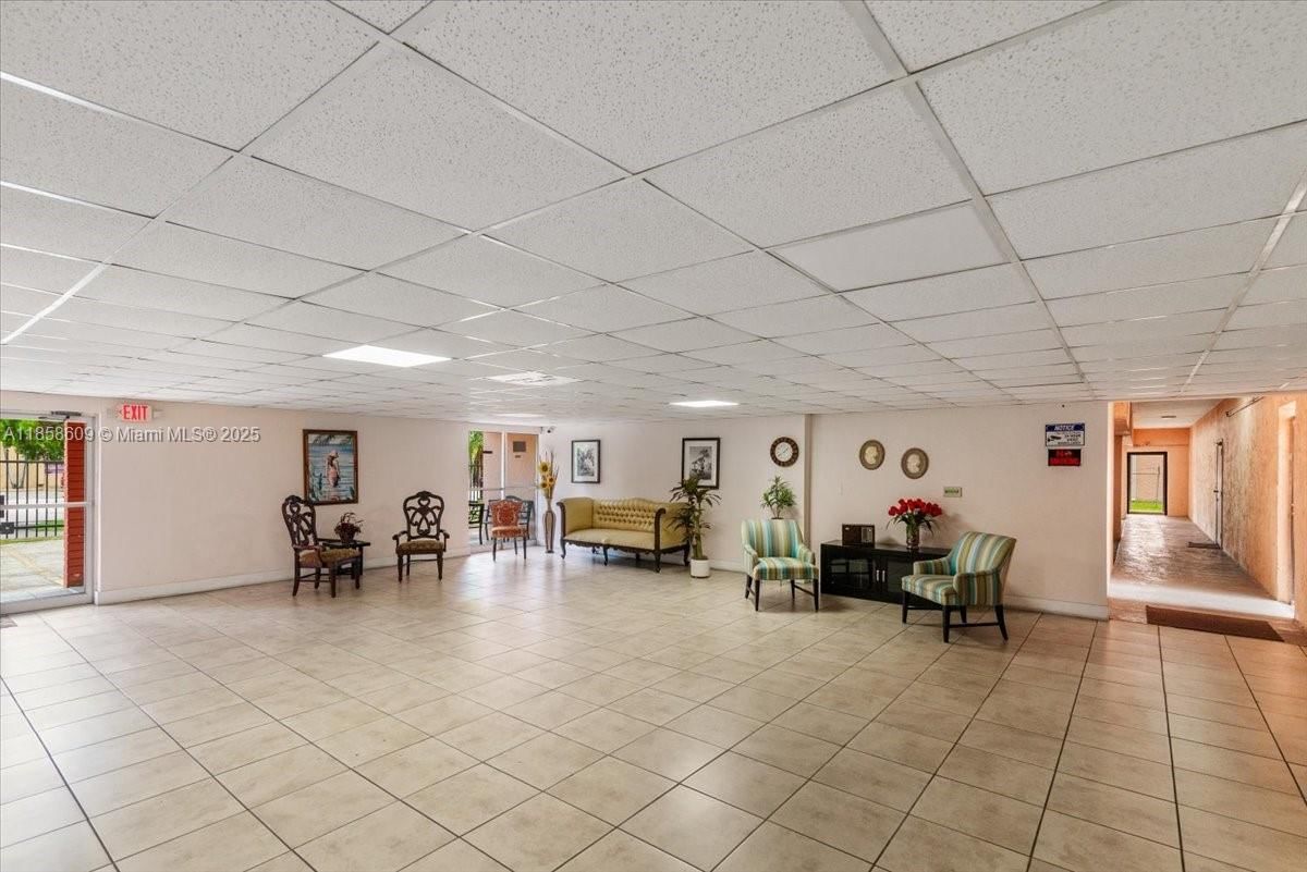 Real estate property located at 6190 19th Ave #202, Miami-dade, Morada No 1 Condo, Hialeah, FL