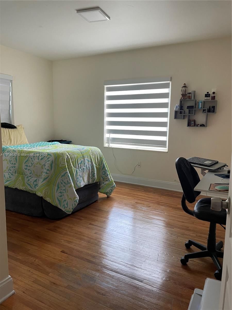 Real estate property located at 2121 30th Ct, Miami-dade, Auburn Heights, Miami, FL