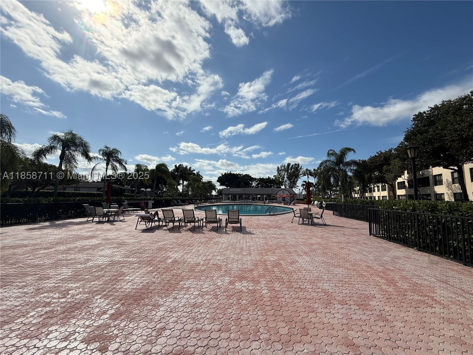 Real estate property located at 10706 Clairmont Cir #110, Broward, Clairmont Condominium G, Tamarac, FL